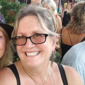 Meet your Posher, Carol